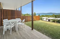 Freedom Shores Resort Airlie Beach Hotels near Proserpine Showgrounds