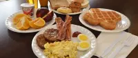 Comfort Inn Near Kokomo Speedway - breakfast