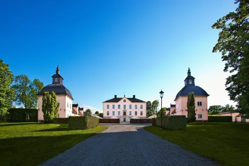 Hesselby Slott Hotels in Jarfalla