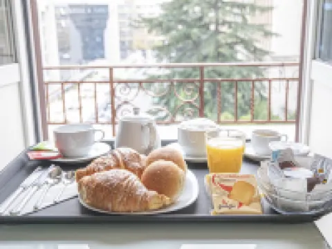 ドムス カストレンゼ ローマのホテル