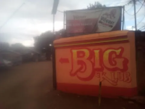 Big Klub Restaurant Hotels in Karatina