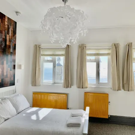 Waterfront Inn