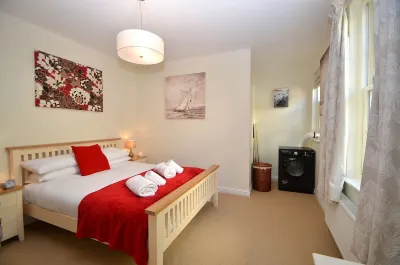 George & Dragon Hotels near Dartmouth Castle