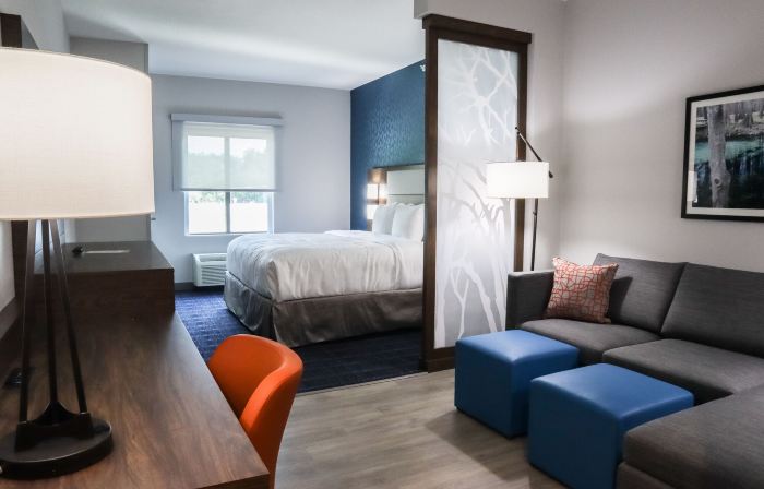 Comfort Suites Gainesville Near University