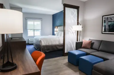 Comfort Suites Gainesville Near University