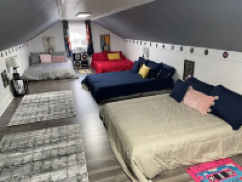 The Yellow Dragonfly Hotels in Preston County