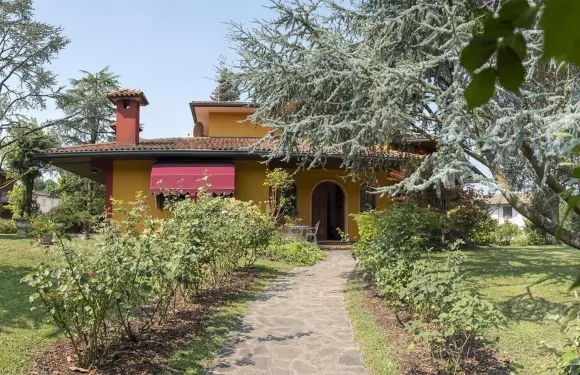 布拉馬別墅酒店