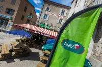 Hotel de l'Abbaye Hotels in Parentignat