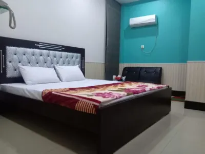 Star View Guest House Hotels near Noor Mahal