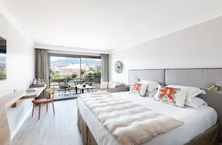 Residence Santa Maria Отели в г. L'Ile-Rousse