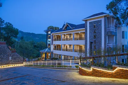 Kanishka Retreat Отели рядом с достопримечательностью «Sidh Baba Ka Mandir»