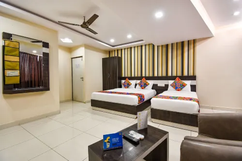 FabHotel Rotano Suites Yelahanka Hotels in Yelahanka
