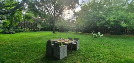 Orangerie de Cardet - Maison d'hôtes - B&B Отели в г. Торнак