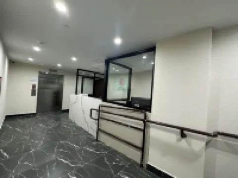 紐約拉瓜迪亞的皇家酒店套房 鄰近Murray Hill的酒店