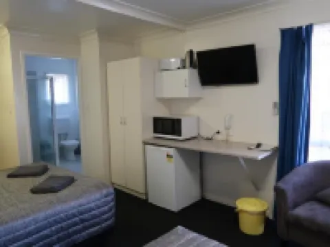 Charleville Waltzing Matilda Motor Inn Hotels in Charleville