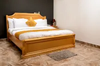 Lovek Condos Hotels in 