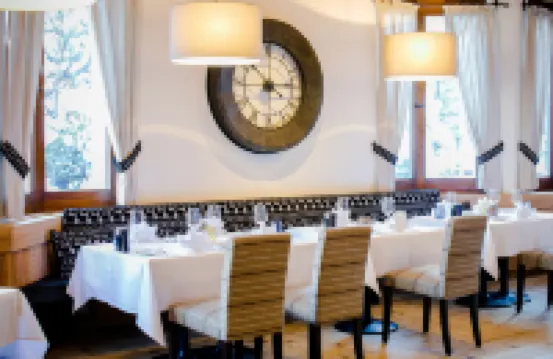 皮茲布因木屋酒店 克洛斯特斯酒店