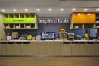 Home2 Suites by Hilton Beaumont - breakfast