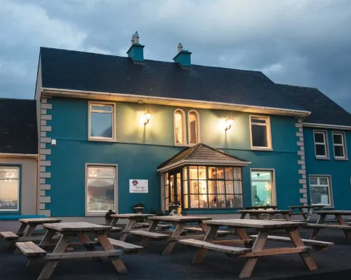 Coast Lodge Hotels in County Clare