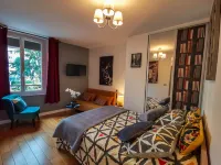 Hotel Oh Sevres Autrement Hotel dekat Paroisse orthodoxe Notre Dame Souveraine de Chaville