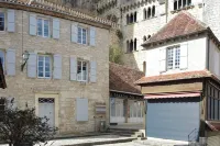 Les Pirondeaux