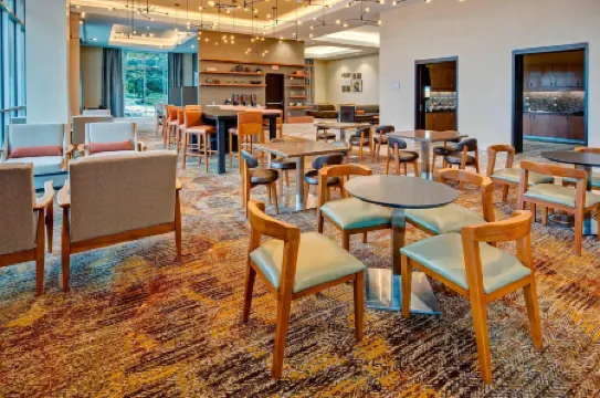 Residence Inn Kansas City Downtown/Convention Center Отели рядом с Международный аэропорт Канзас-Сити