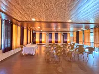 Mj River Resort by Dls Hotels فنادق في Shivpuri