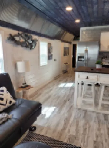 CROSSROADS TO PICKWICK TURTLE BAY HALF A MILE TO SCUGGS BOAT RAMP SLEEPS UP SIX