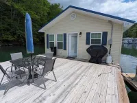Brand New Floating Home on Norris Lake : Sleeps 12 : Swim, Grill & Relax4