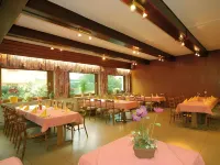 Hotel Weinhaus Kreuter - Barer