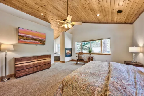 Enclosed Yard and Forest Views - Stunning Family Retreat Hotels in El Dorado County