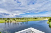 Exclusive Golf Escape - Lagoon, Golf Cart Included 禿頭島住宿飯店