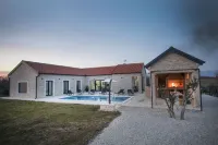Villa Mala ZadarVillas - Ocean View