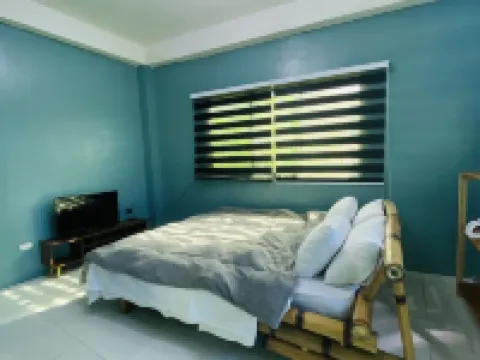 Carib Apartment Hotels in Caticlan