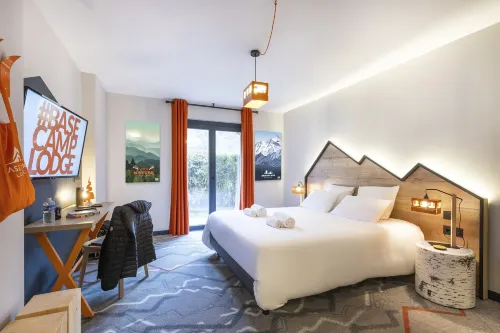 Hotel Base Camp Lodge - Albertville Hotels in Albertville