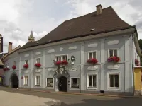 Gasthof zur Post Eisenerz Hôtels à : Eisenerz