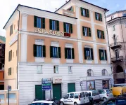 Hotel Globo Suite-Correnti Hotels
