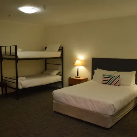 Crown CBD Motel - City Location