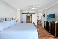 Paradise Shores 403 Sunset Paradise by Pristine Properties Vacation Rentals