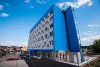 Court Inn Hotels in 