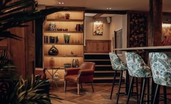 Lion & Swan Hotel