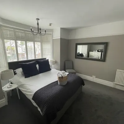 Grosvenor Lodge Guest House Hotels near Bournemouth Aviation Museum