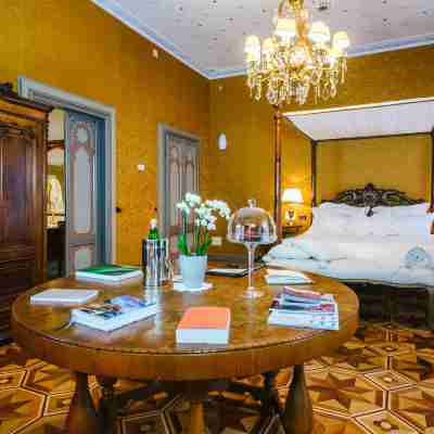 Relais & Chateaux Villa Crespi Rooms
