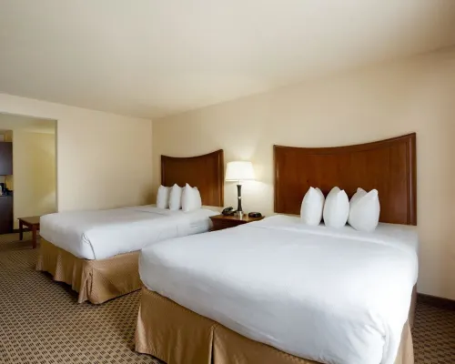 Quality Suites Huntsville Near University