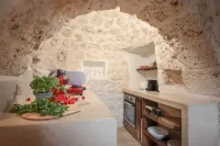 TD Trullo Titiro with Wine Cellar, Vineyard & Pool