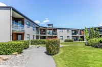 Central Park Apartments Hotels in Cromwell