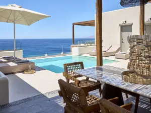 Ios Grand Pool Suites