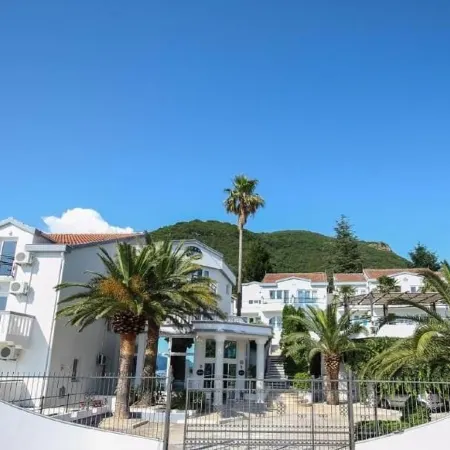 Hotel Xanadu
