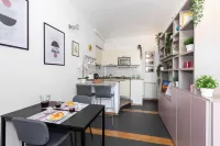 Nice and Cozy Apartment in Crocetta by Wonderful Italy