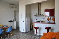 Air-Conditioned Apartment in the Center of Formia 400 Meters from the Station